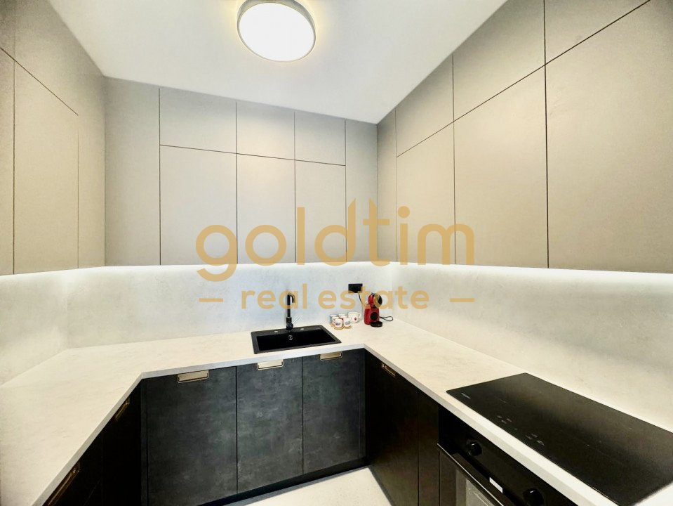 PRIMA INCHIRIERE/TERASA GENEROASA 