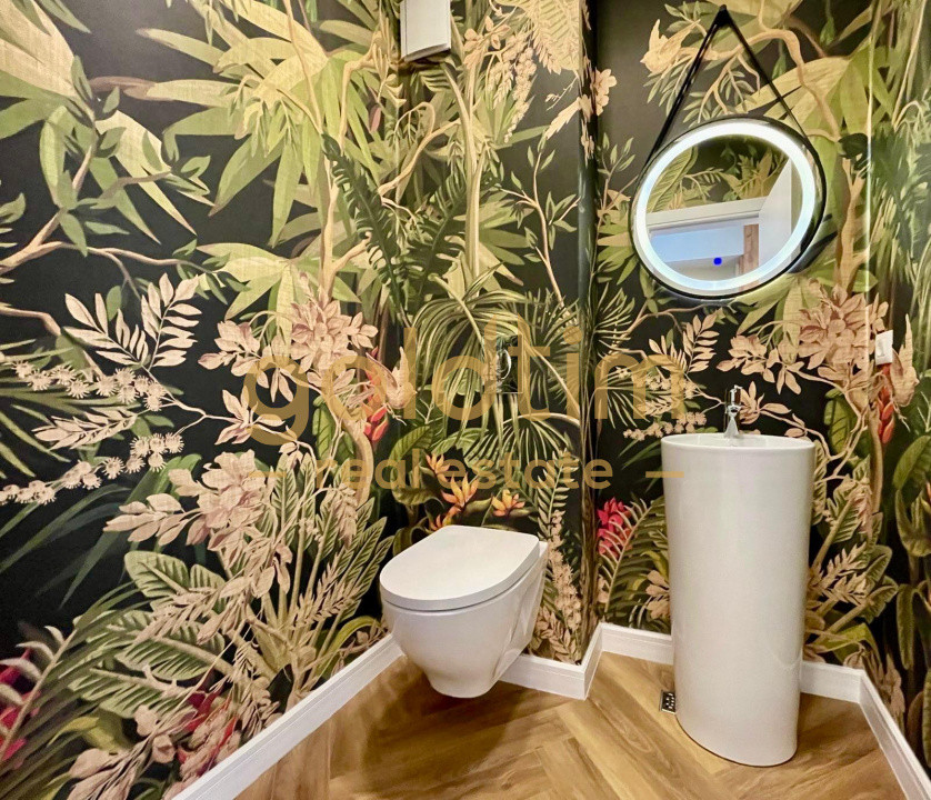 DESIGN UNIC/SUPERB/ZONA LINISTITA/LUX/1 LOC PARCARE