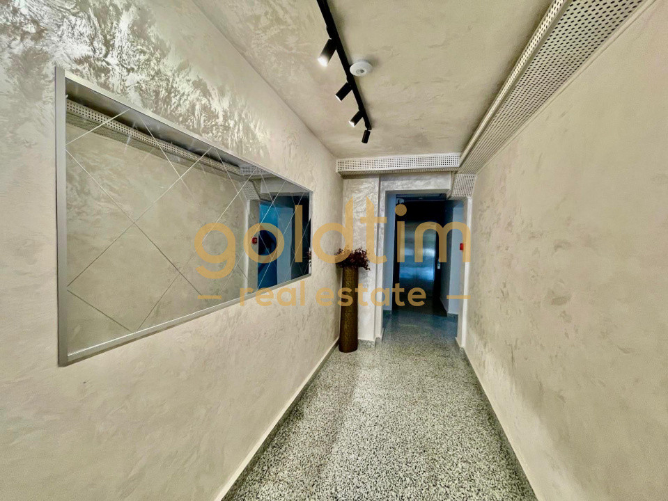 DESIGN UNIC/SUPERB/ZONA LINISTITA/LUX/1 LOC PARCARE