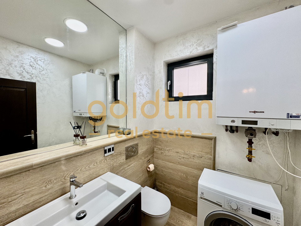 VILA DE COLT/ MOBILATA SI UTILATA/ PARCARI