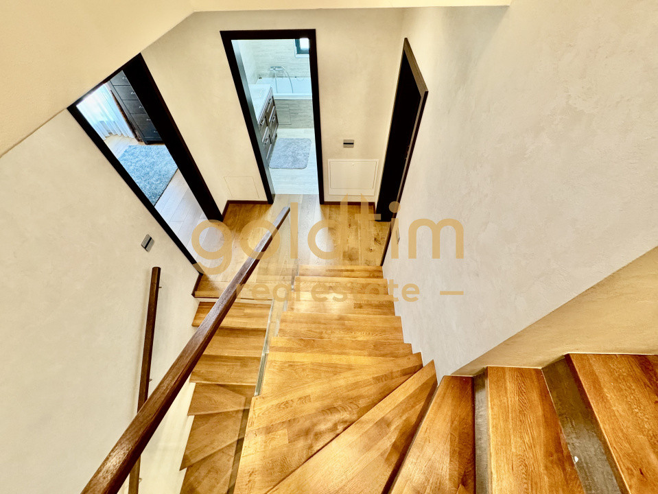 VILA DE COLT/ MOBILATA SI UTILATA/ PARCARI