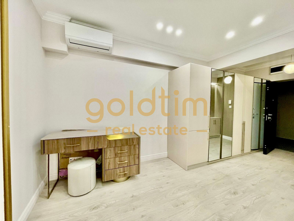 STUDIO SUPERB/DESIGN UNIC/PIPERA OMV/MOBILAT SI UTILAT