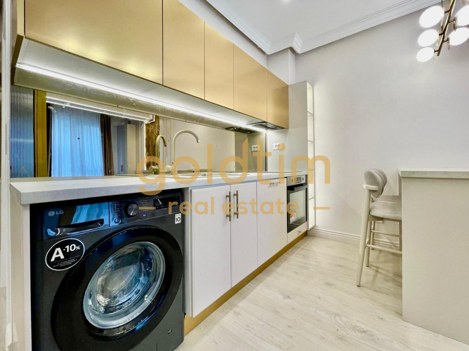 STUDIO SUPERB/DESIGN UNIC/PIPERA OMV/MOBILAT SI UTILAT