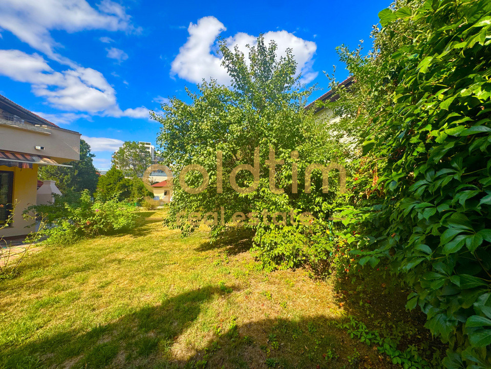 PET FRIENDLY/VILA INDIVIDUALA/TEREN LIBER 710 MP/ GARAJ/ ANSAMBLU SECURIZAT