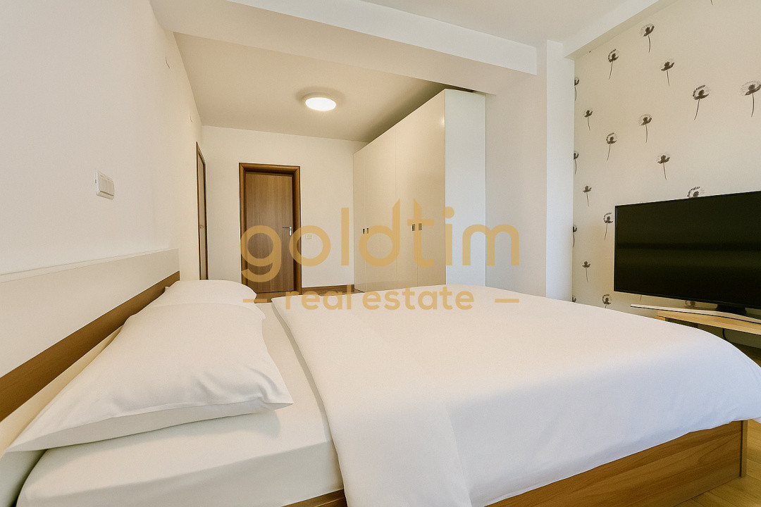 PRIVELISTE UNICA/SUPERB/ TERASA 37 mp/ MOBILAT SI UTILAT