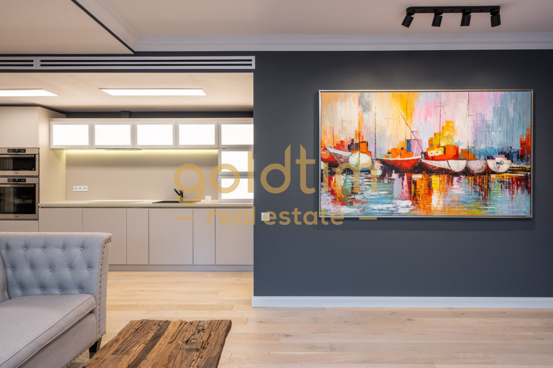 DOROBANTI/ZONA EXCLUSIVISTA/TERASA GENEROASA/LUXOS SI LUMINOS