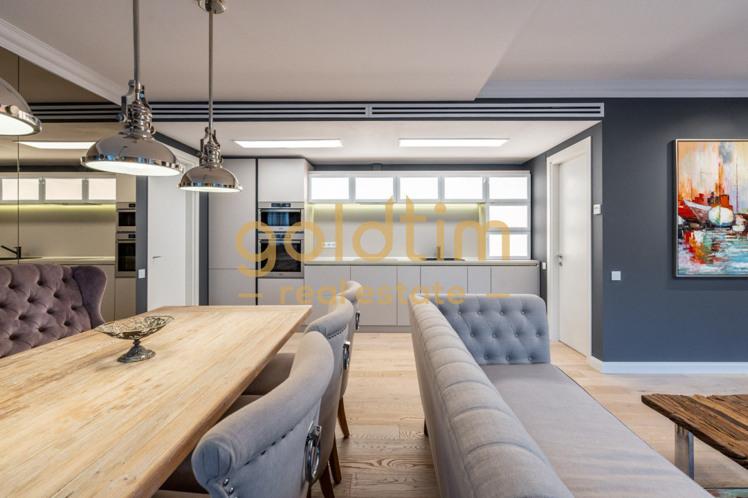 DOROBANTI/ZONA EXCLUSIVISTA/TERASA GENEROASA/LUXOS SI LUMINOS