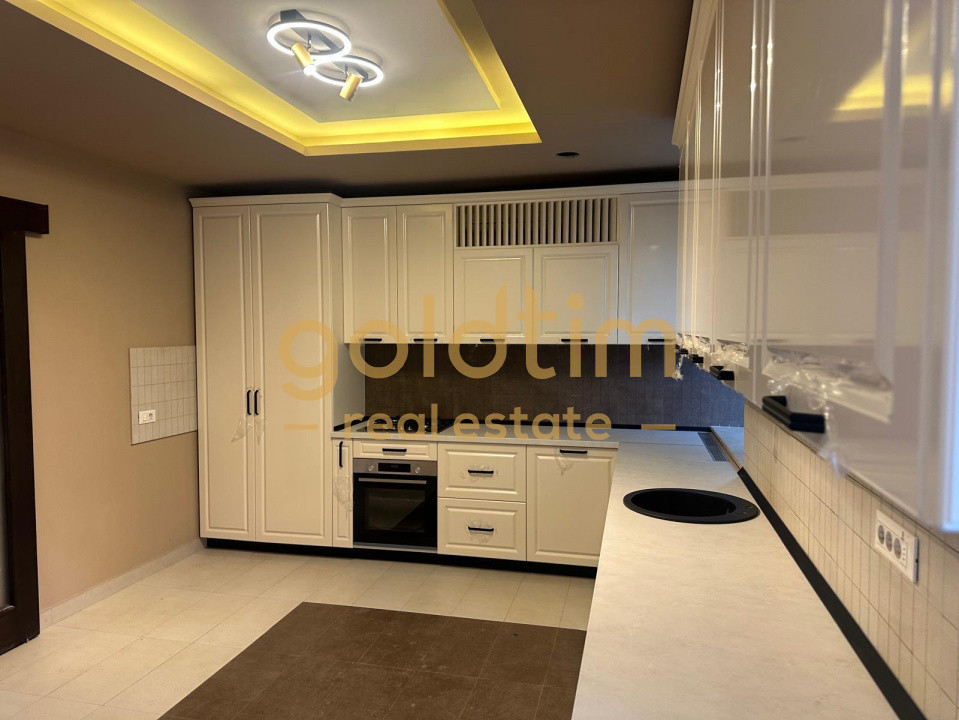 VILA INDIVIDUALA/PIPERA/IANCU NICOLAE/JACUZZI/5 LOCURI DE PARCARE/SALA FITNESS