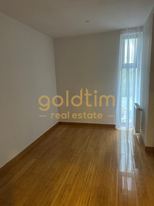 VILA INDIVIDUALA/PIPERA/IANCU NICOLAE/JACUZZI/5 LOCURI DE PARCARE/SALA FITNESS