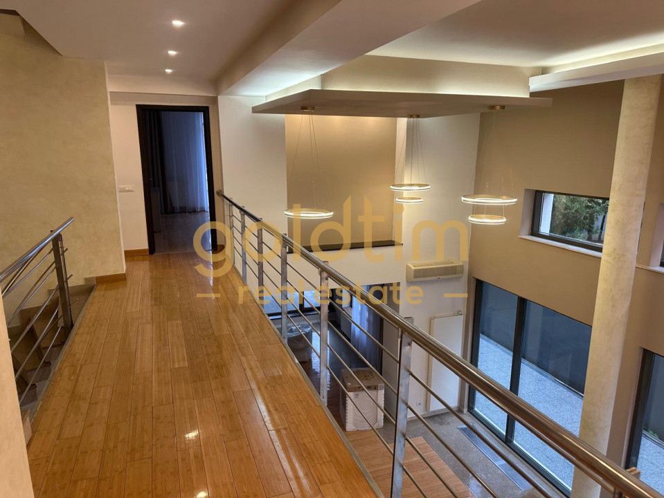 VILA INDIVIDUALA/PIPERA/IANCU NICOLAE/JACUZZI/5 LOCURI DE PARCARE/SALA FITNESS