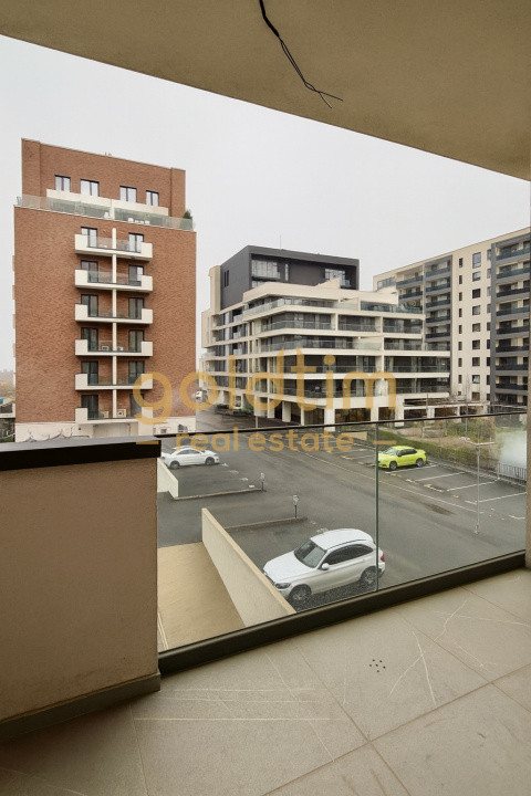 PIPERA PLAZA/SUPERB/LUMINOS/CRYSTAL NORTH/TERASE GENEROASE