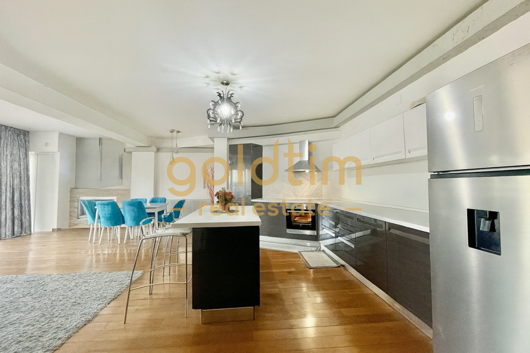 PRIVELISTE UNICA/SUPERB/ TERASA 37 mp/ MOBILAT SI UTILAT