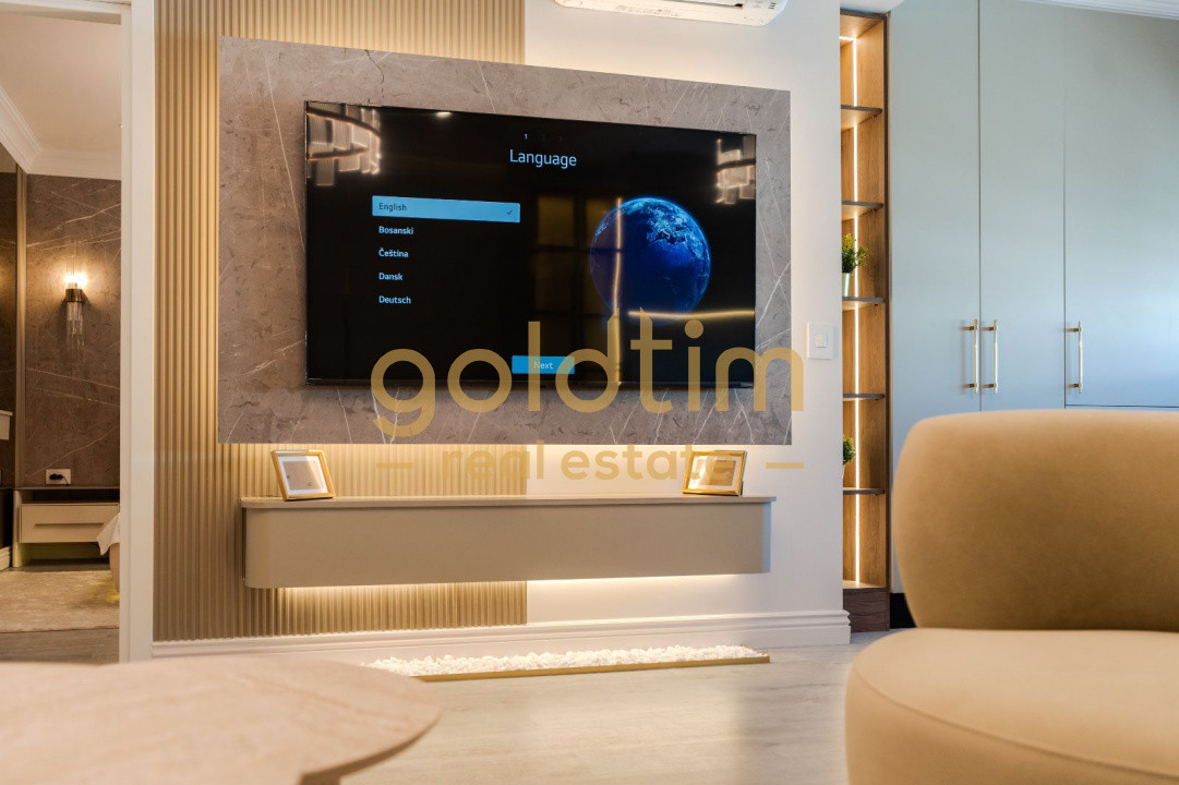 NOU/ SUPERB/ MOBILAT SI UTILAT/ROND OMV