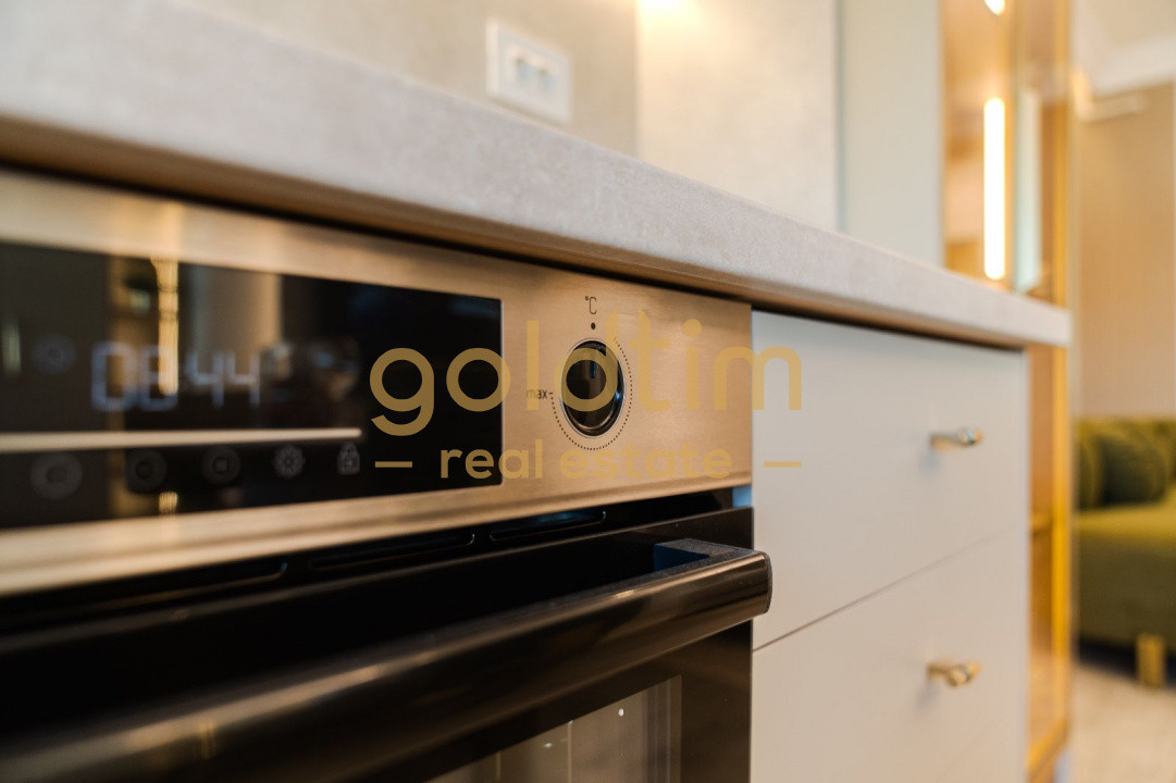 NOU/ SUPERB/ MOBILAT SI UTILAT/ROND OMV