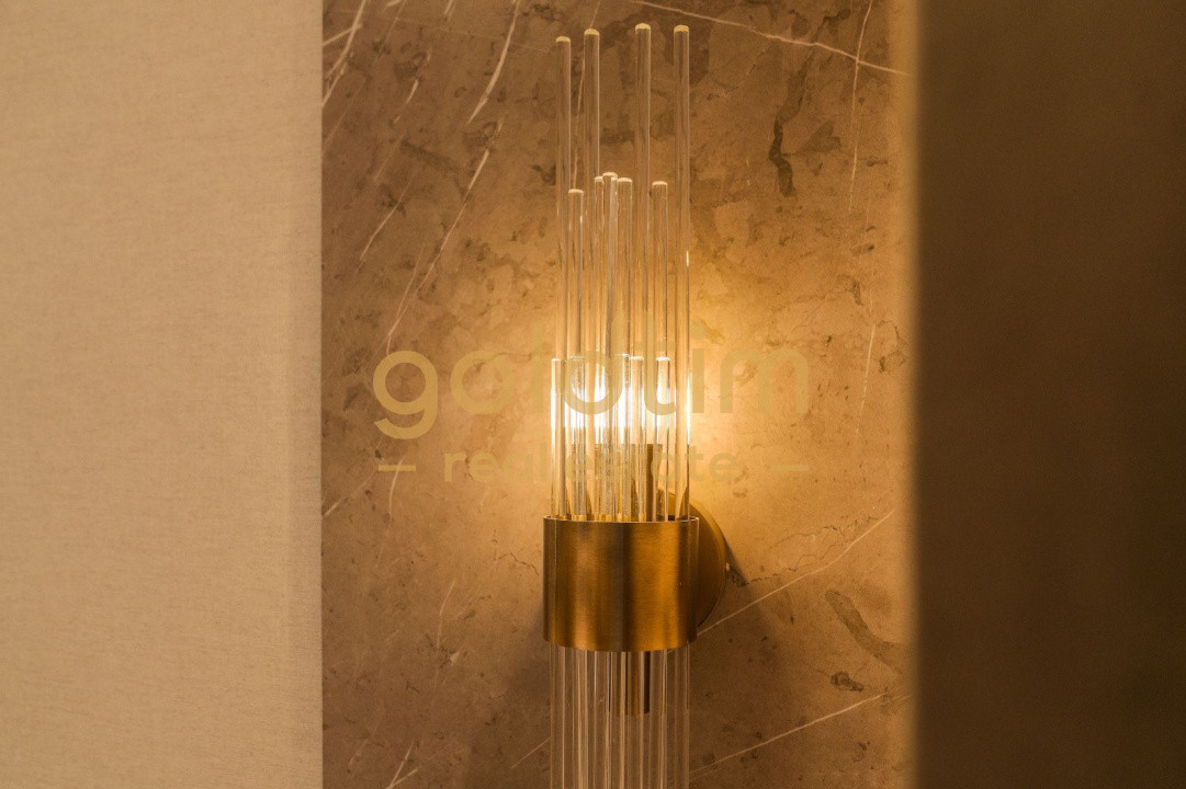 NOU/ SUPERB/ MOBILAT SI UTILAT/ROND OMV