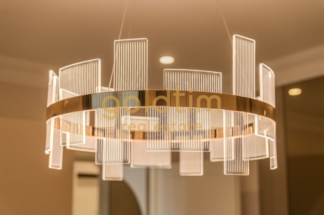 NOU/ SUPERB/ MOBILAT SI UTILAT/ROND OMV