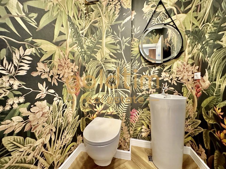 DESIGN UNIC/SUPERB/ZONA LINISTITA/LUX/1 LOC PARCARE