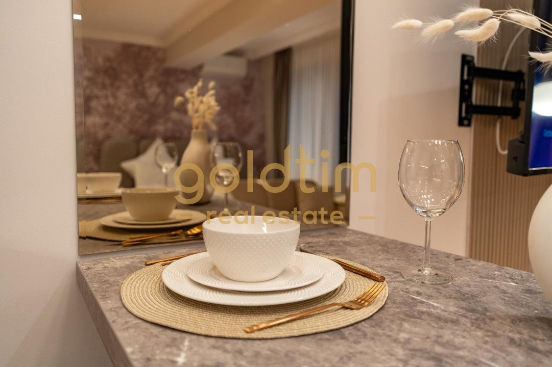 STUDIO SUPERB/DESIGN UNIC/PIPERA OMV/MOBILAT SI UTILAT