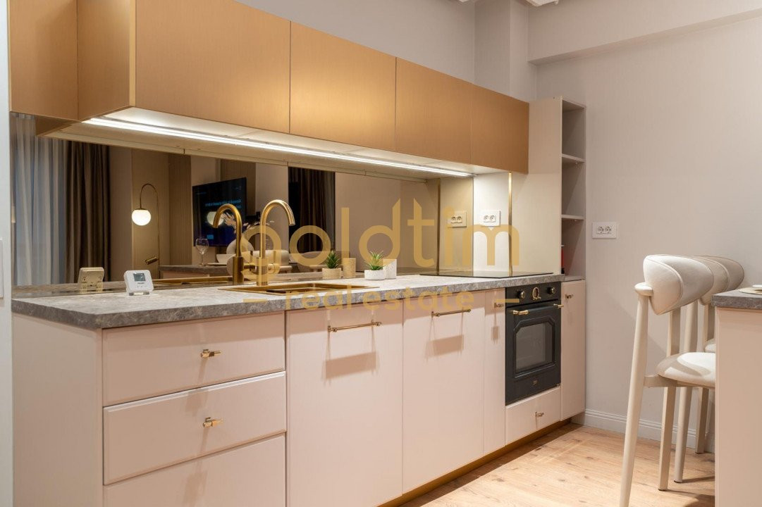 STUDIO SUPERB/DESIGN UNIC/PIPERA OMV/MOBILAT SI UTILAT