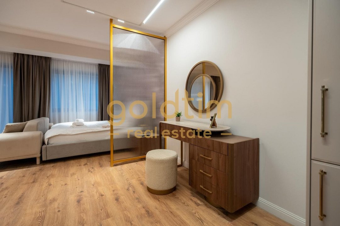 STUDIO SUPERB/DESIGN UNIC/PIPERA OMV/MOBILAT SI UTILAT