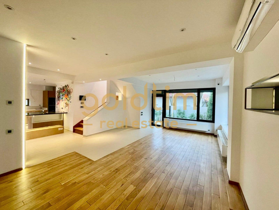 CASA INDIVIDUALA/SUPERBA/PIPERA/EROU IANCU NICOLAE/PISCINA/CURTE GENEROASA