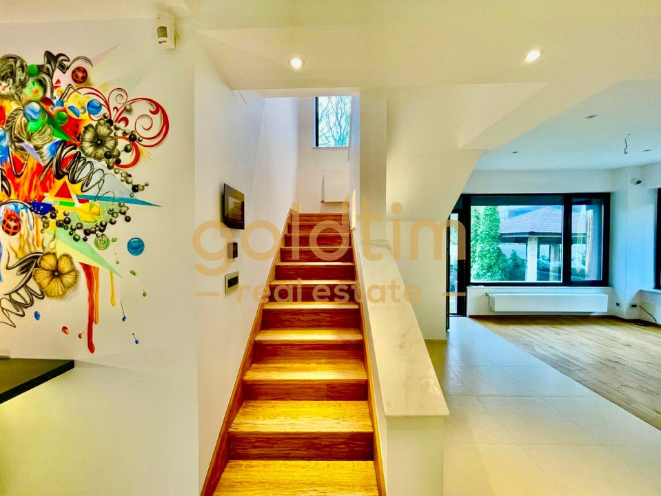 CASA INDIVIDUALA/SUPERBA/PIPERA/EROU IANCU NICOLAE/PISCINA/CURTE GENEROASA