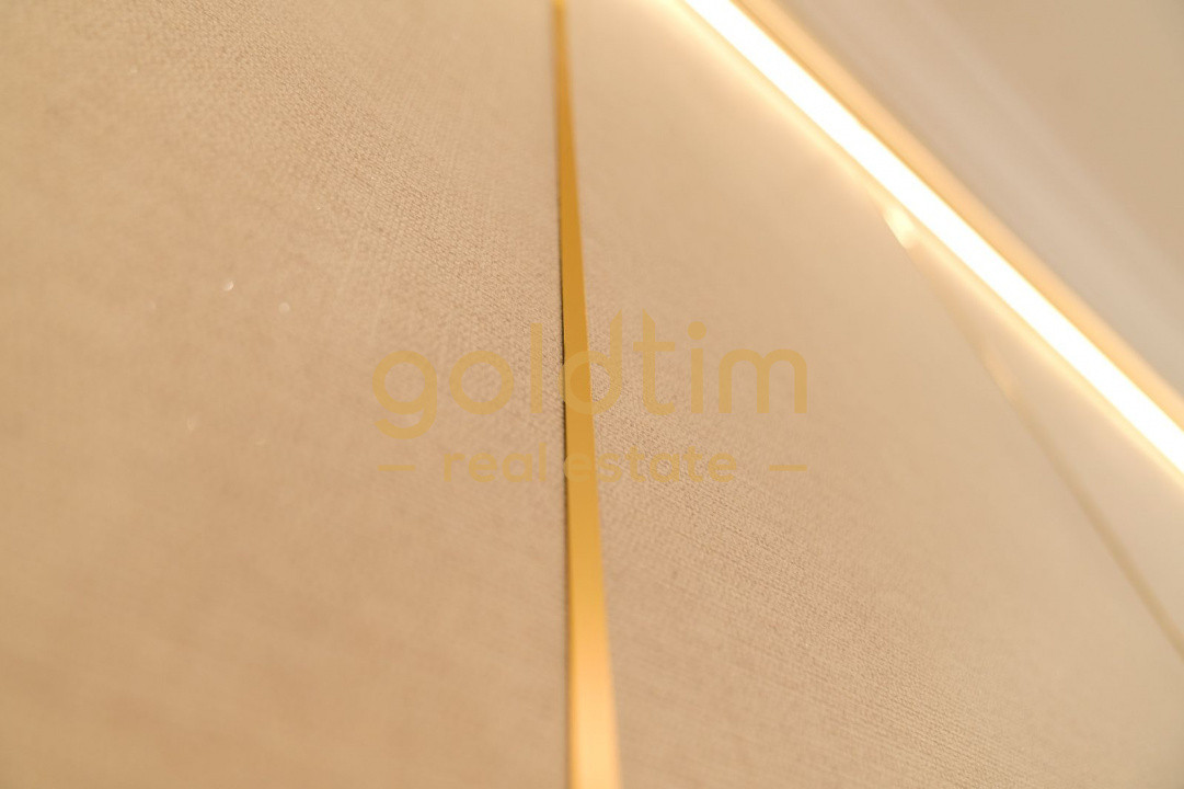 NOU/ SUPERB/ MOBILAT SI UTILAT/ROND OMV