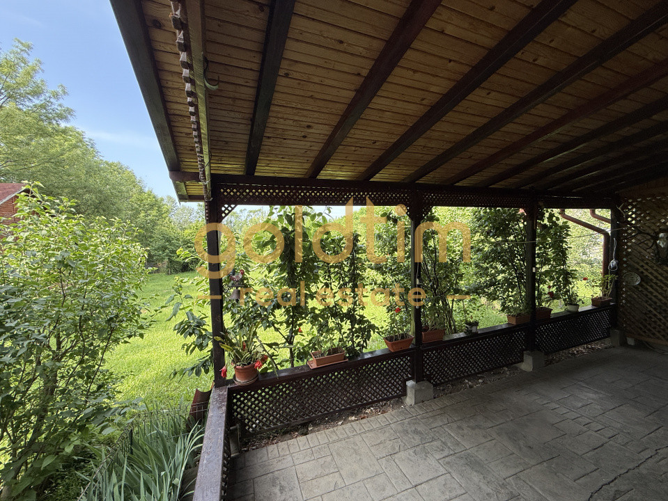 CASA IN ZONA LINISTITA/MOBILATA/UTILATA/TEREN IMPRESIONANT 5000MP/CORNU/PRAHOVA