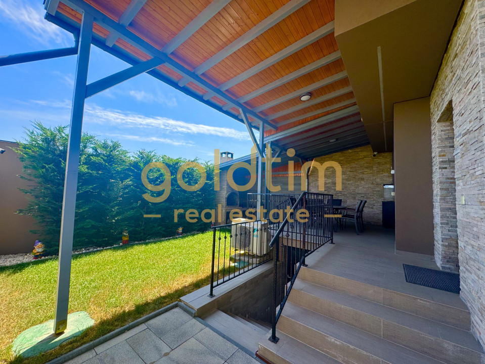 VILA DE COLT/ MOBILATA SI UTILATA/ PARCARI