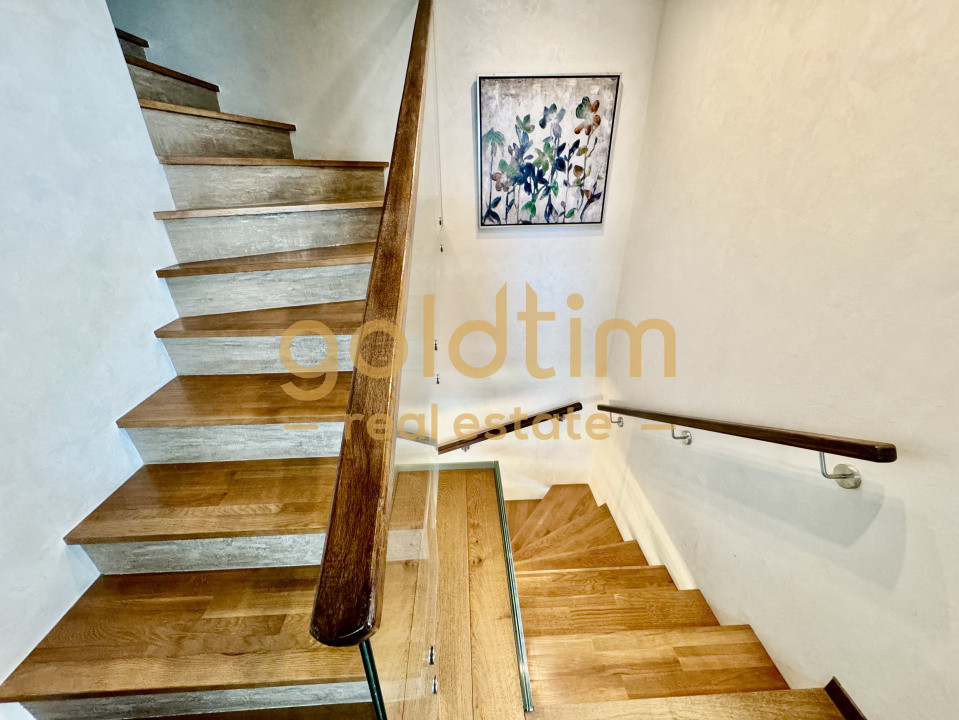 VILA DE COLT/ MOBILATA SI UTILATA/ PARCARI