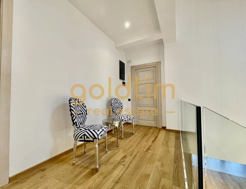 UNICA/ABSOLUT SUPERBA/ VILA INDIVIDUALA/IANCU NICOLAE/CURTE GENEROASA