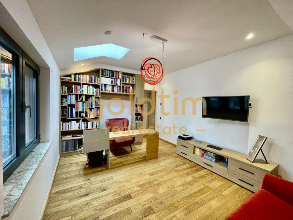 UNICA/ABSOLUT SUPERBA/ VILA INDIVIDUALA/IANCU NICOLAE/CURTE GENEROASA