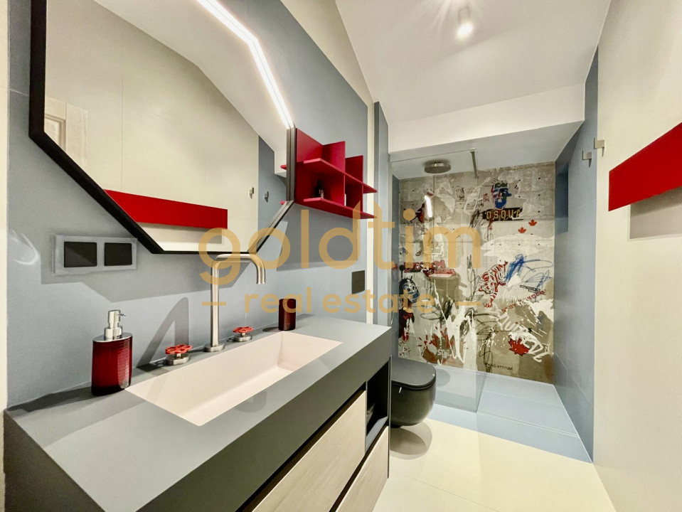 UNICA/ABSOLUT SUPERBA/ VILA INDIVIDUALA/IANCU NICOLAE/CURTE GENEROASA