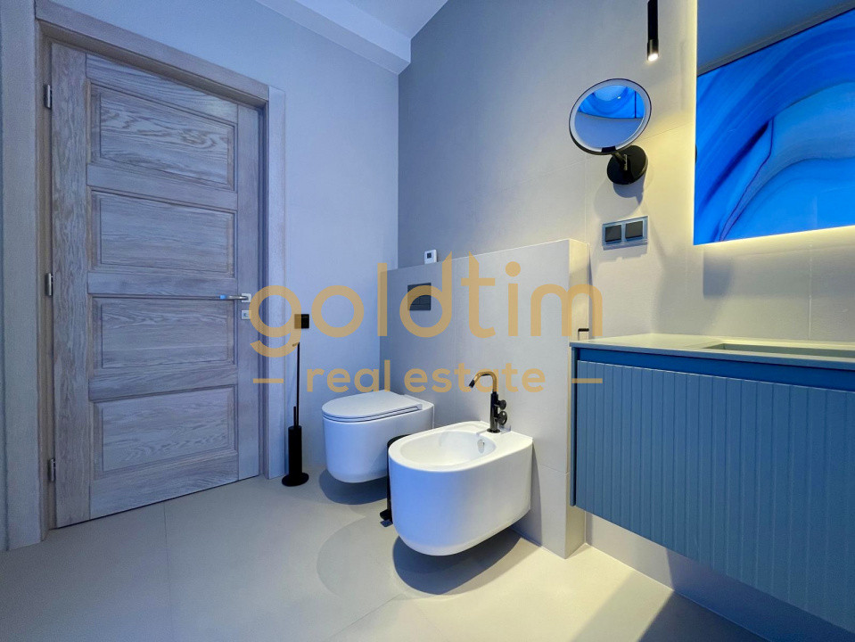 UNICA/ABSOLUT SUPERBA/ VILA INDIVIDUALA/IANCU NICOLAE/CURTE GENEROASA