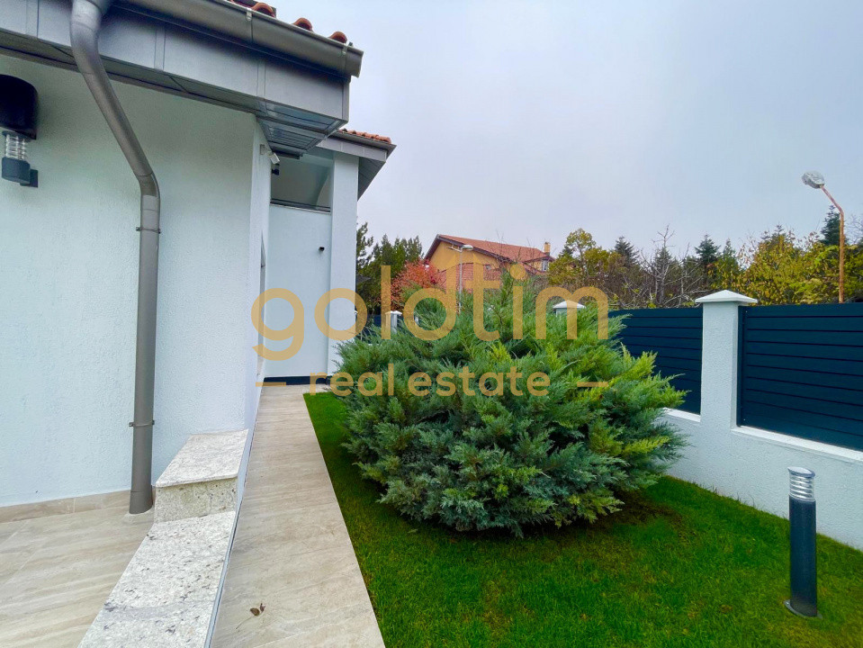 UNICA/ABSOLUT SUPERBA/ VILA INDIVIDUALA/IANCU NICOLAE/CURTE GENEROASA