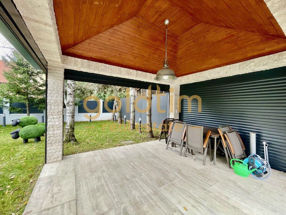 UNICA/ABSOLUT SUPERBA/ VILA INDIVIDUALA/IANCU NICOLAE/CURTE GENEROASA