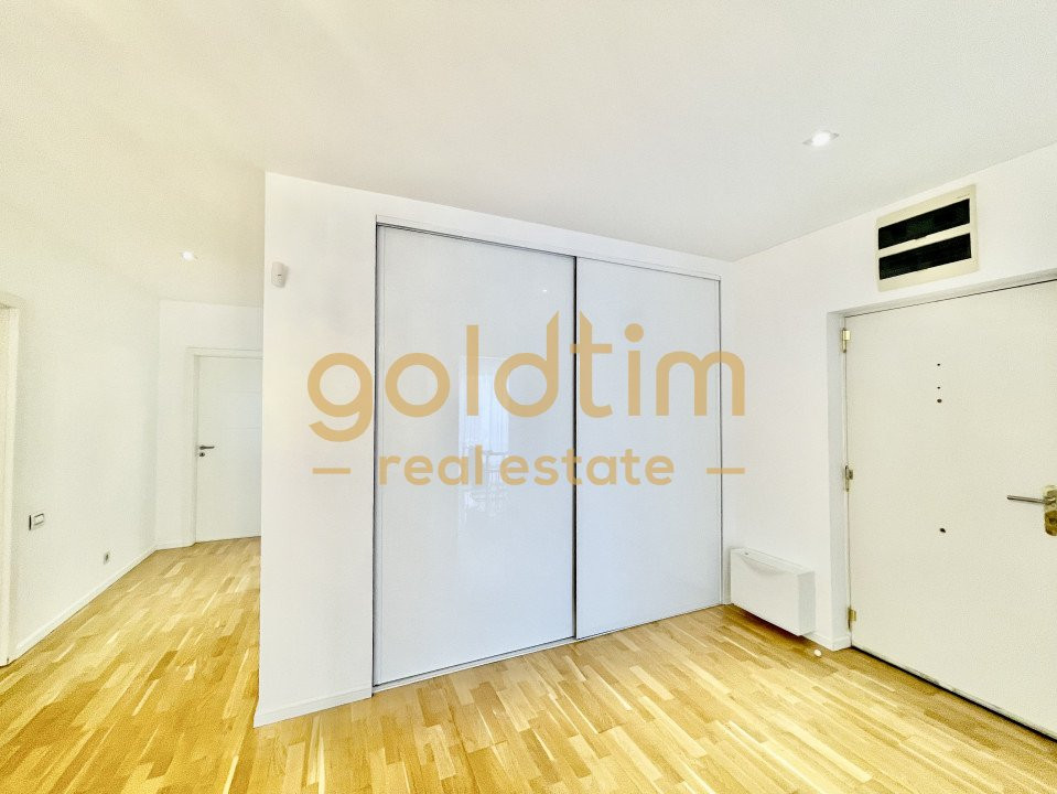 SUPERB/ MINI PENTHOUSE/ SEMINEU/ TERASA 45 mp/ BARBEQUE/ PARCARE/ BOXA