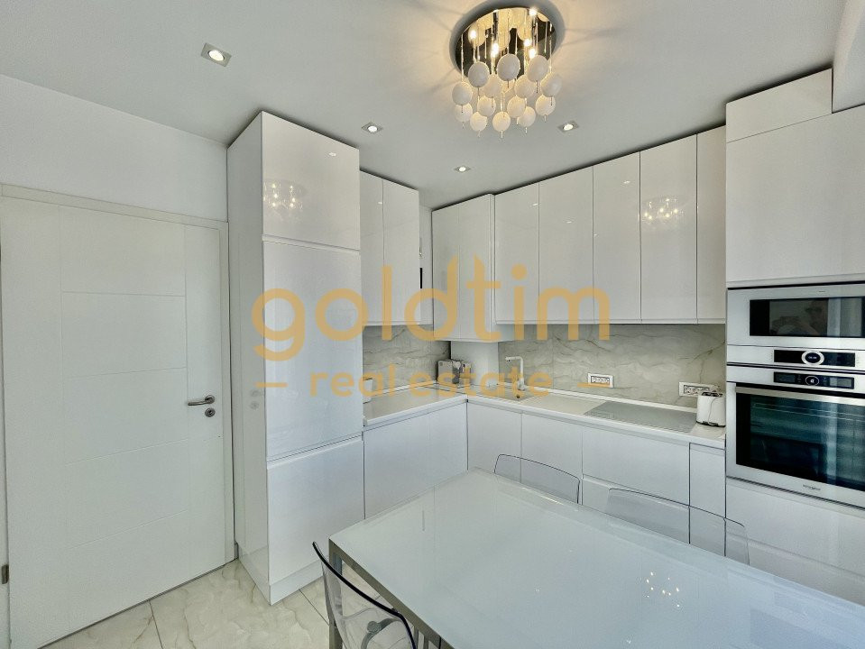 SUPERB/ MINI PENTHOUSE/ SEMINEU/ TERASA 45 mp/ BARBEQUE/ PARCARE/ BOXA