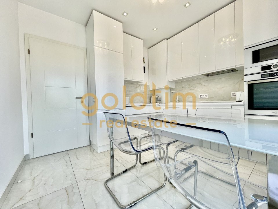 SUPERB/ MINI PENTHOUSE/ SEMINEU/ TERASA 45 mp/ BARBEQUE/ PARCARE/ BOXA