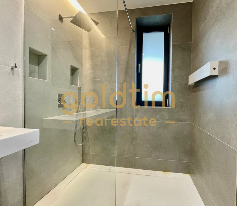 SUPERB/ ZONA EXCLUSIVISTA/ PARCARE