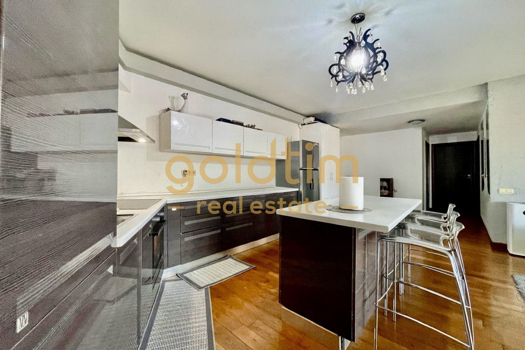 PRIVELISTE UNICA/SUPERB/ TERASA 37 mp/ MOBILAT SI UTILAT