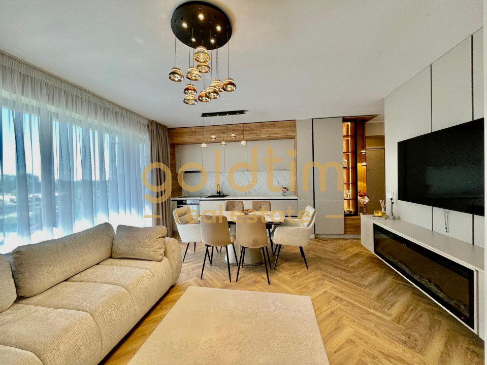 DESIGN UNIC/SUPERB/ZONA LINISTITA/LUX/1 LOC PARCARE