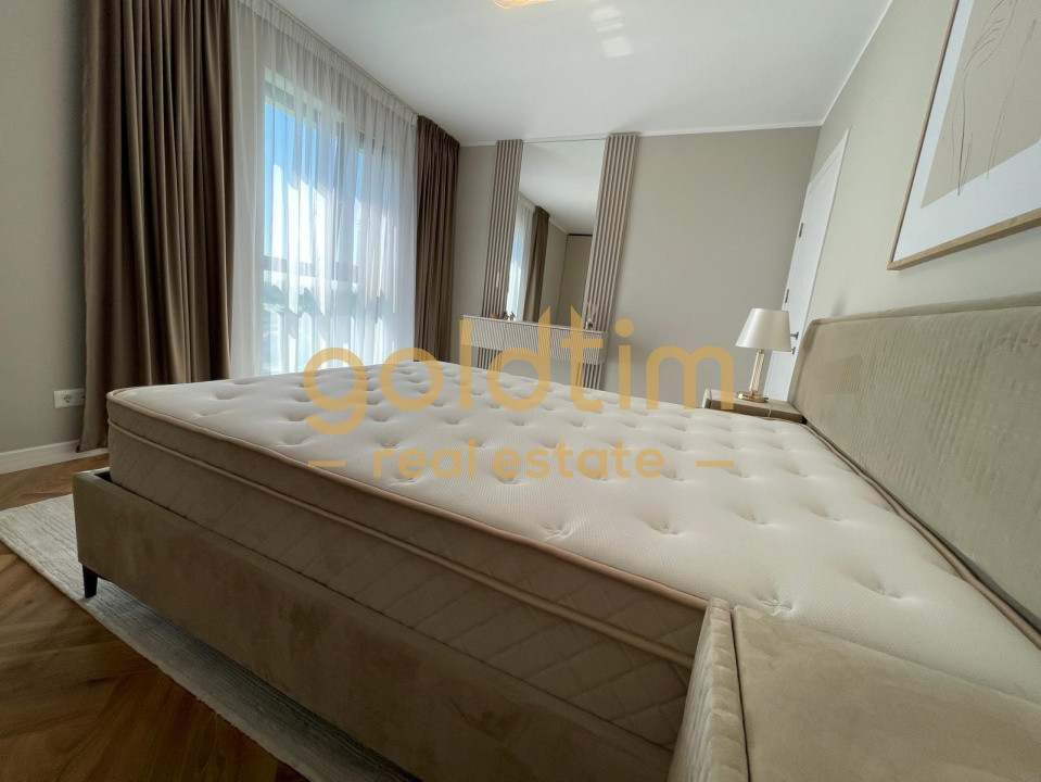 DESIGN UNIC/SUPERB/ZONA LINISTITA/LUX/1 LOC PARCARE