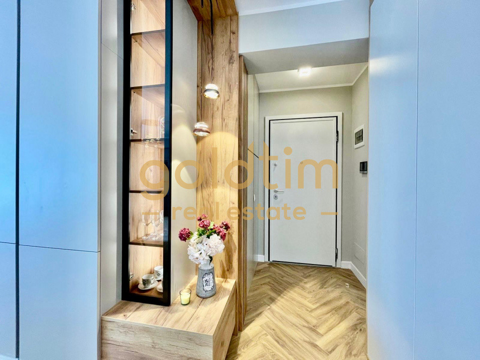 DESIGN UNIC/SUPERB/ZONA LINISTITA/LUX/1 LOC PARCARE