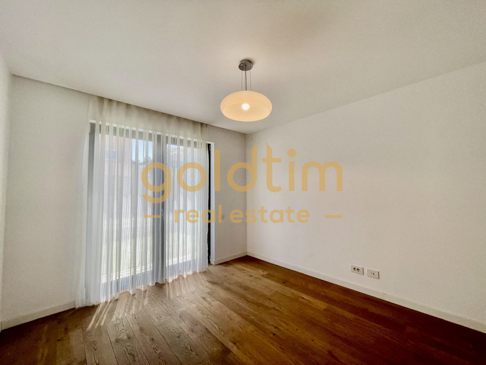 VILA INDIVIDUALA/ SCOALA AMERICANA/GARAJ