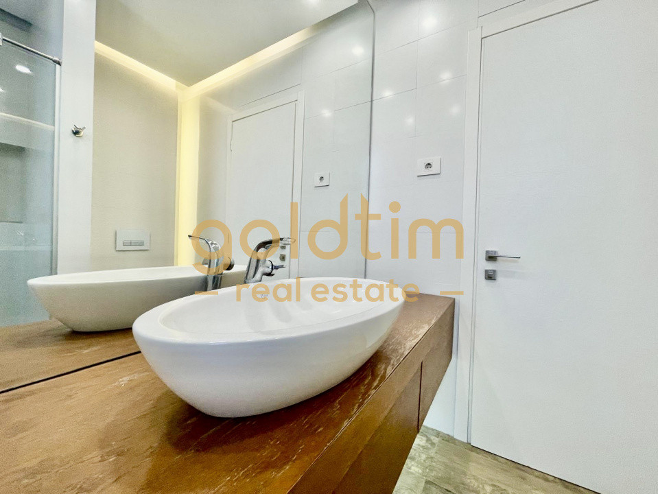 VILA INDIVIDUALA/ SCOALA AMERICANA/GARAJ