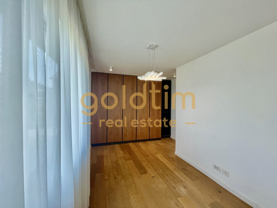 VILA INDIVIDUALA/ SCOALA AMERICANA/GARAJ