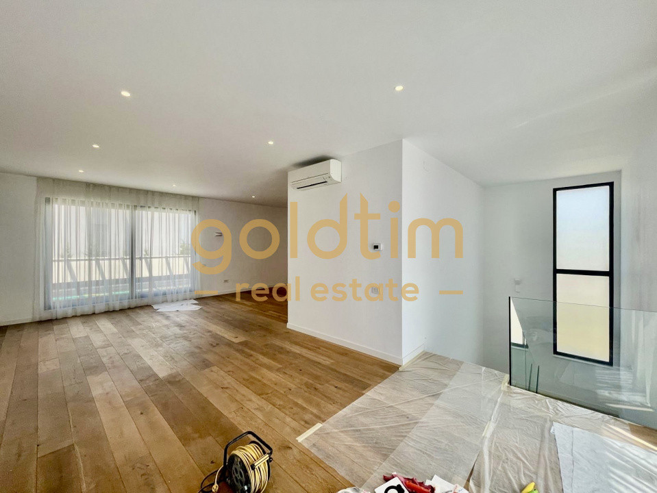 VILA INDIVIDUALA/ SCOALA AMERICANA/GARAJ