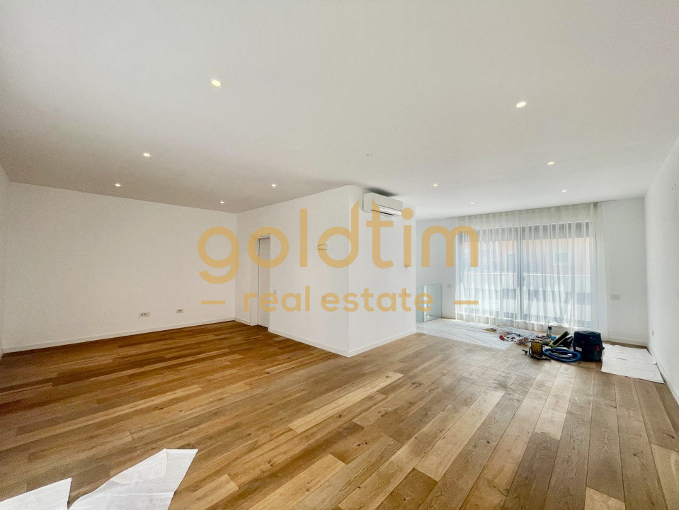 VILA INDIVIDUALA/ SCOALA AMERICANA/GARAJ