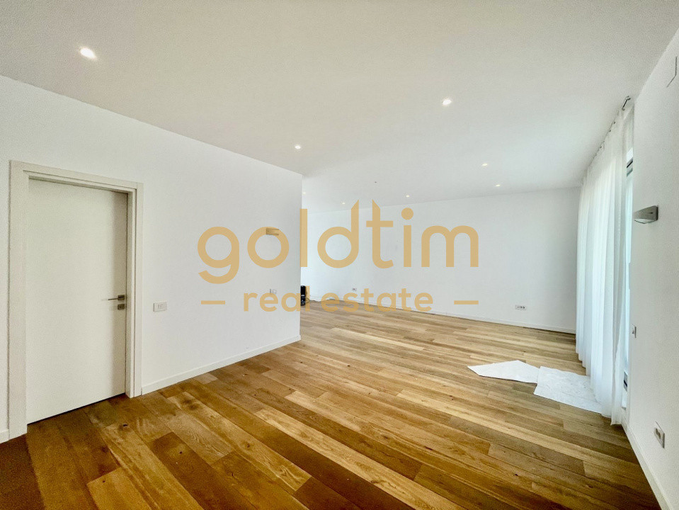 VILA INDIVIDUALA/ SCOALA AMERICANA/GARAJ